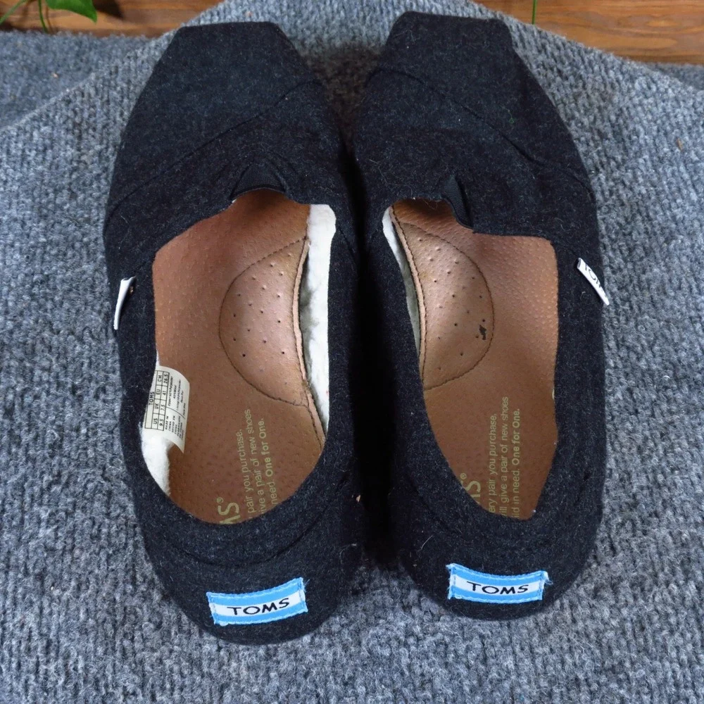 TOMS Classic Women Alpargata Slip On Size 9.5 Cozy Wool Faux Shearling Black